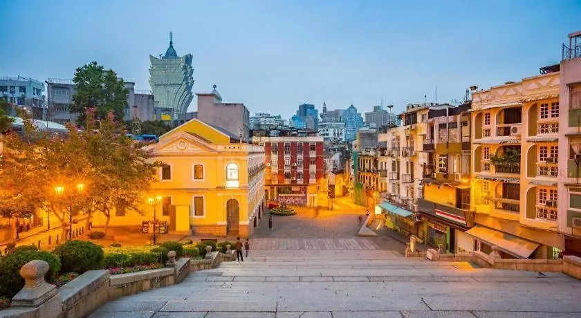 **  London Hotel Macau China