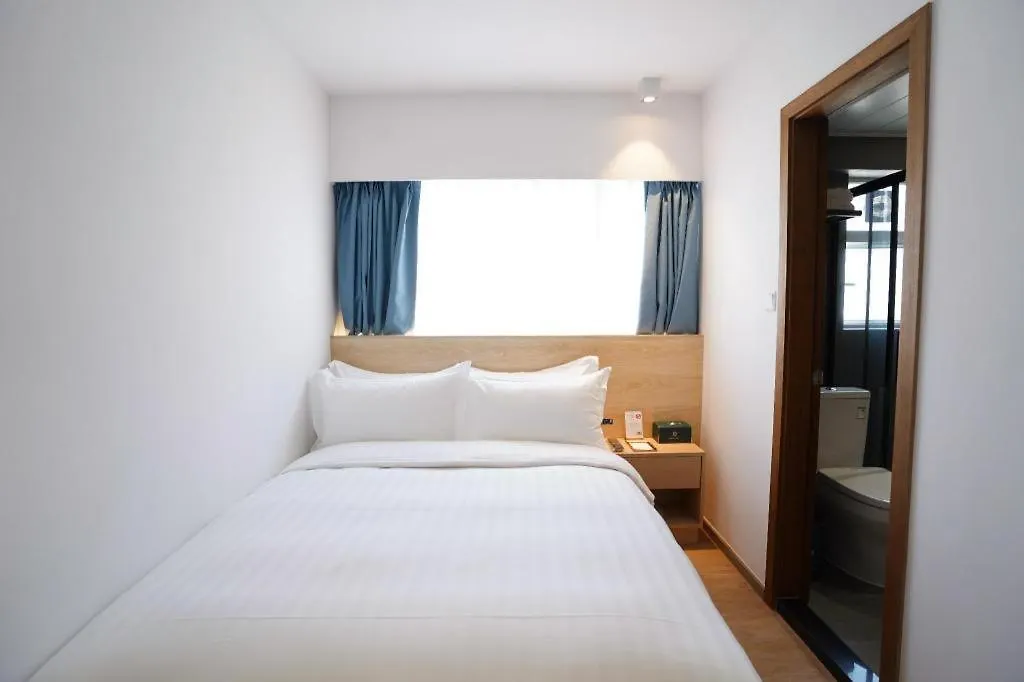 London Hotel ماكاو 2*,